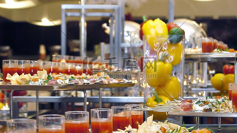 食品OEM代工报价的秘密：一吨价格差在哪